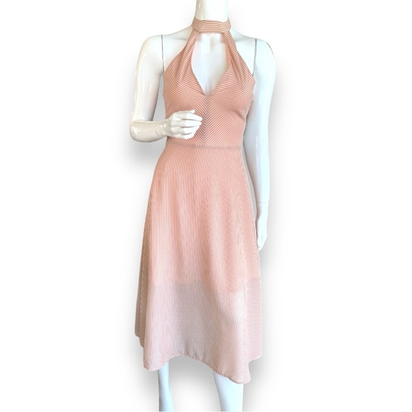 J.O.A. PEACH/GREY PINSTRIPED HALTER TOP SUNDRESS WITH TIE BOW BACK. WOMEN SZ SM - Picture 2 of 10